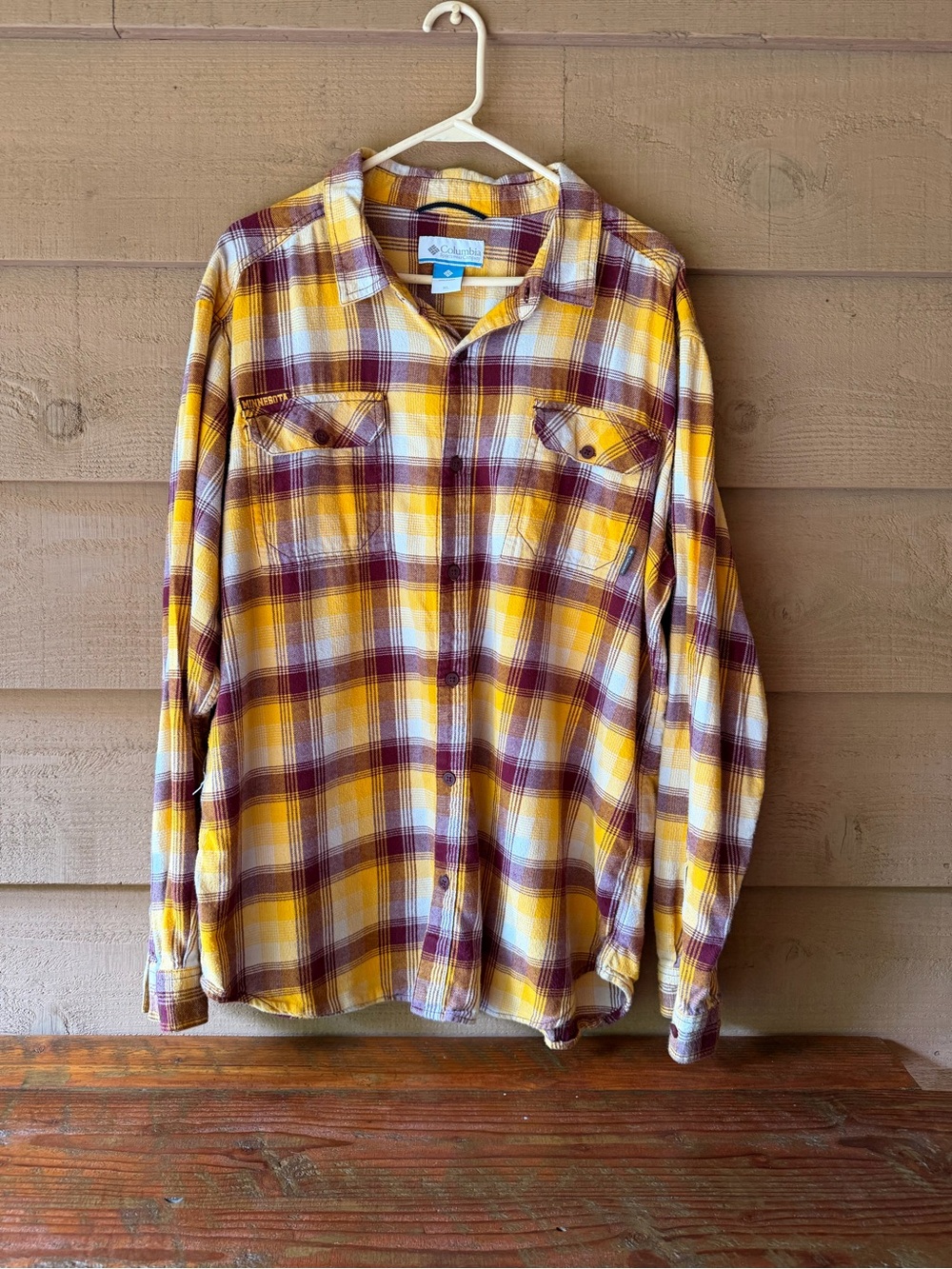 Columbia Minnesota Golden Gophers Plaid Flannel Shirt Mens XL Maroon Yellow NCAA
